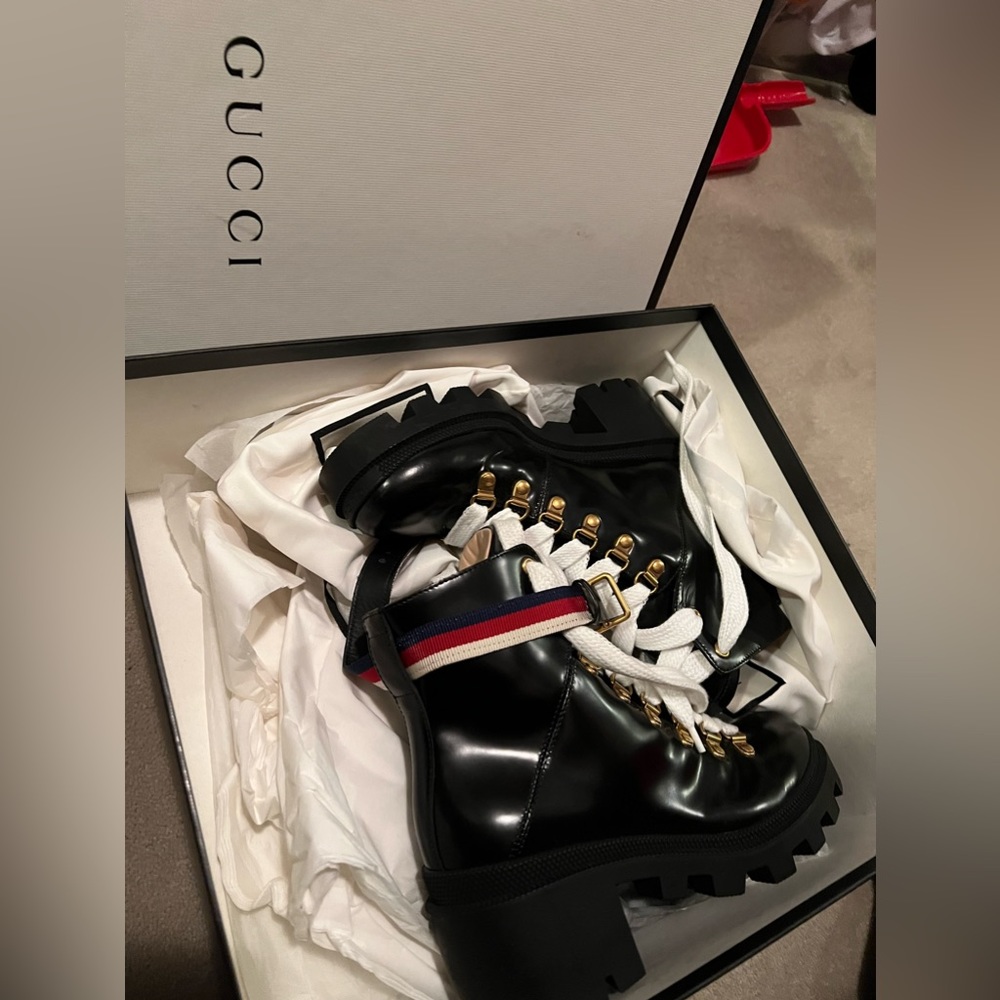 Gucci boots
